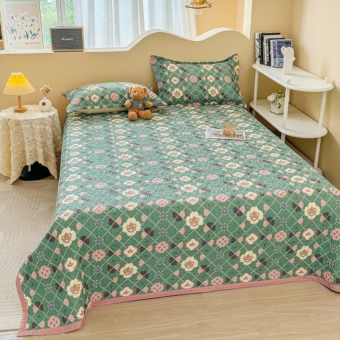 91家纺网 家纺一手货源 找家纺 40支全棉夹棉绗缝13372简约款印花多功能床盖夏被凉席 温情