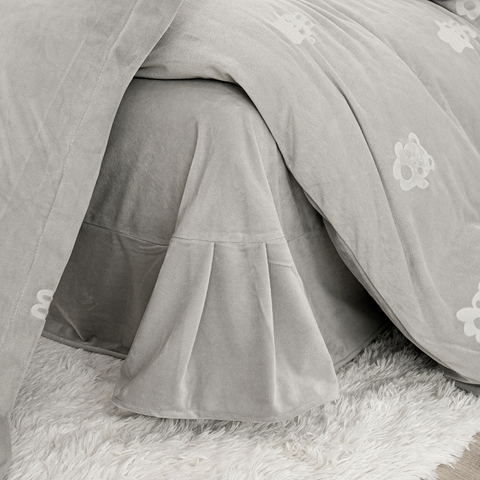 91家纺网 家纺一手货源 找家纺 新款全消光210克婴儿绒宝宝绒压花单被套定做定制尺寸 宝宝绒-灰小熊