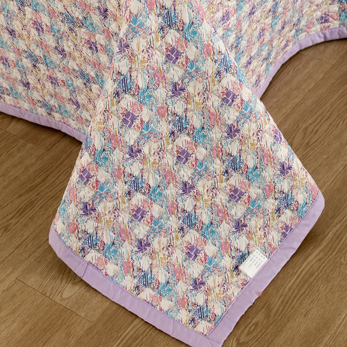 91家纺网 家纺一手货源 找家纺 40支全棉夹棉绗缝13372简约款印花多功能床盖夏被凉席 小香格