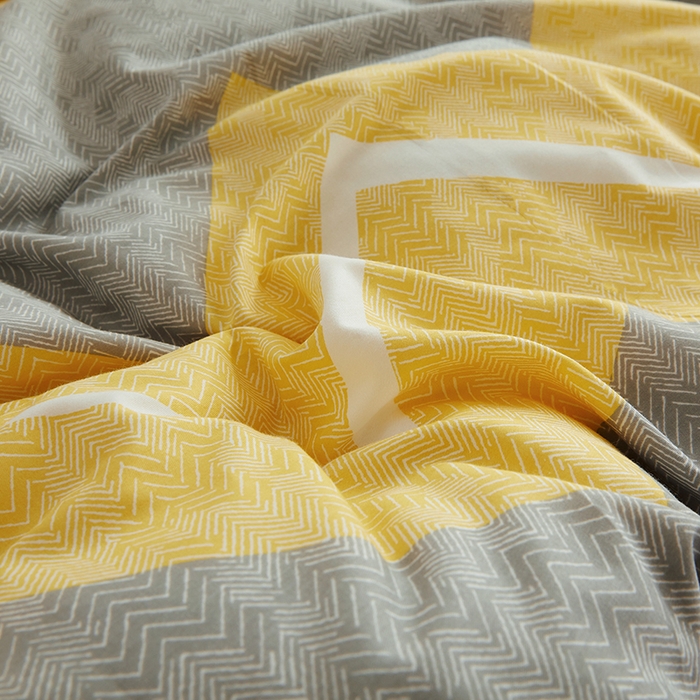 91家纺网 家纺一手货源 找家纺 40支全棉夹棉绗缝13372简约款印花多功能床盖夏被凉席 印象派