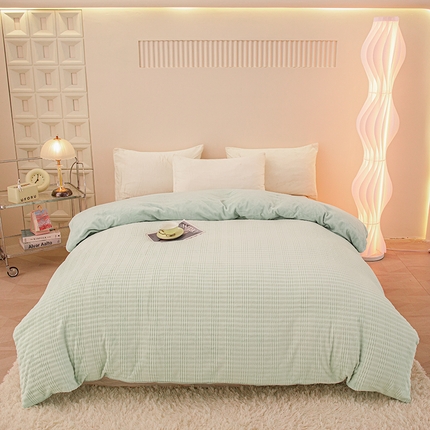 91家纺网 家纺一手货源 找家纺 （总）新品230克牛奶绒烂花单被套定做定制尺寸