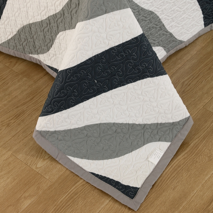 91家纺网 家纺一手货源 找家纺 40支全棉夹棉绗缝13372简约款印花多功能床盖夏被凉席 极简主义