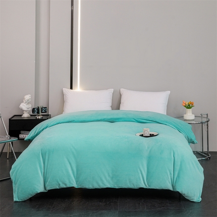 91家纺网 家纺一手货源 找家纺 （总）新款230克牛奶绒纯色单被套定制定做尺寸