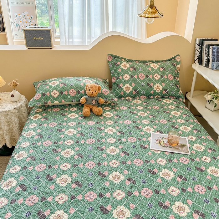 91家纺网 家纺一手货源 找家纺 40支全棉夹棉绗缝13372简约款印花多功能床盖夏被凉席 温情