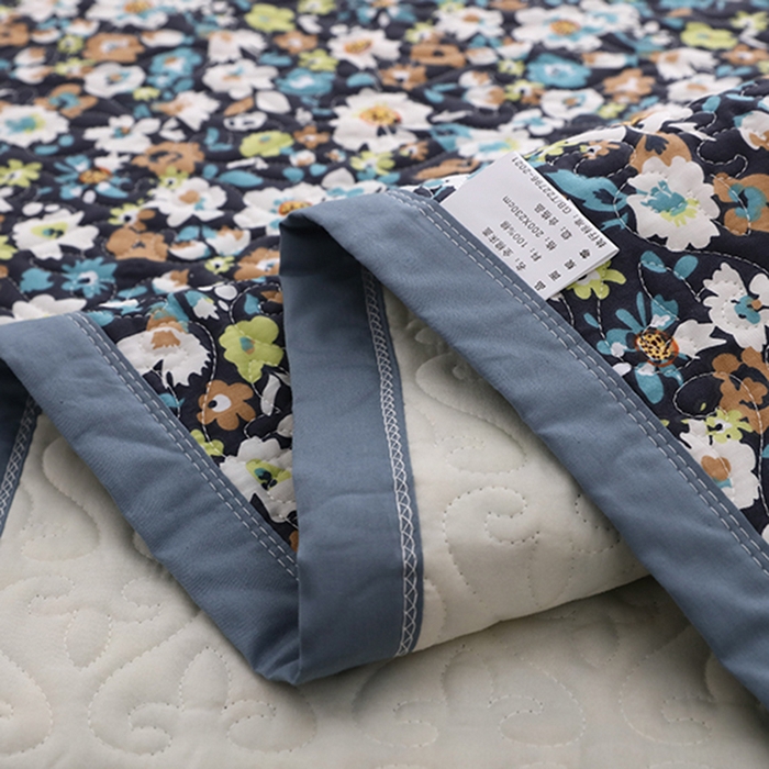 91家纺网 家纺一手货源 找家纺 40支全棉夹棉绗缝13372简约款印花多功能床盖夏被凉席 梦兰