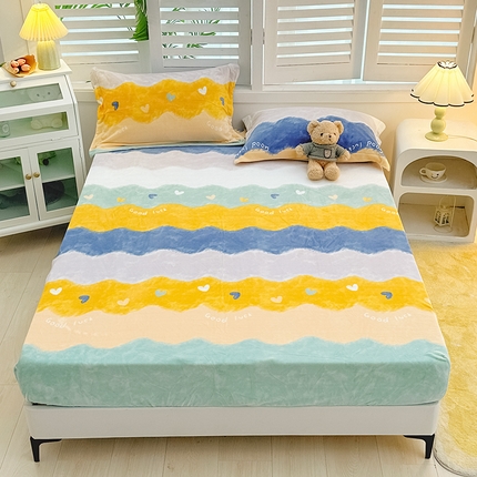 91家纺网 家纺一手货源 找家纺 （总）新款230克高克重印花牛奶绒床笠定做定制尺寸