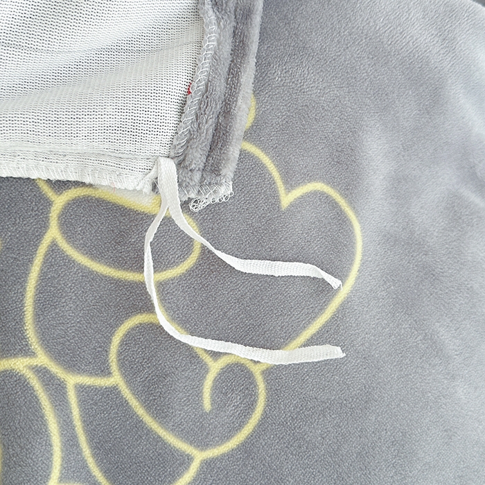 91家纺网 家纺一手货源 找家纺 新款230克高克重印花牛奶绒单被套定制定做尺寸 爱心熊