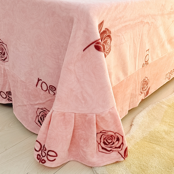 91家纺网 家纺一手货源 找家纺 新款230克高克重印花牛奶绒四件套定做定制尺寸 玫瑰
