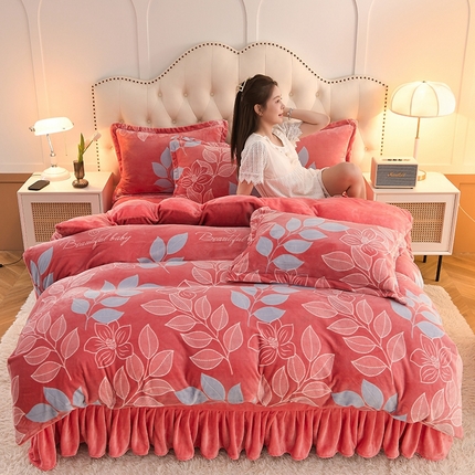 91家纺网 家纺一手货源 找家纺 （总）牵梦萦家纺 2025新款牛奶绒印花四件套系列