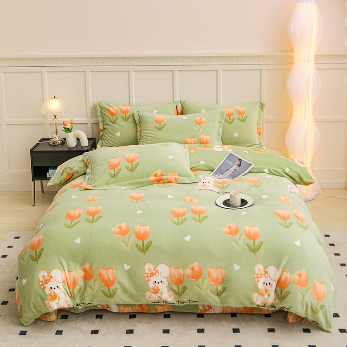 91家纺网 家纺一手货源 找家纺 新款230克高克重印花牛奶绒四件套定做定制尺寸 花海