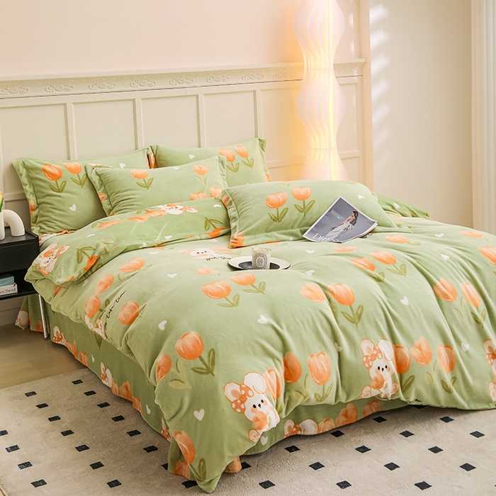 91家纺网 家纺一手货源 找家纺 新款230克高克重印花牛奶绒四件套定做定制尺寸 花海