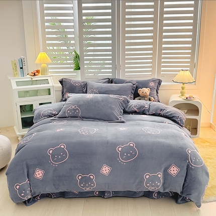 91家纺网 家纺一手货源 找家纺 （总）新款230克高克重印花牛奶绒四件套定做定制尺寸