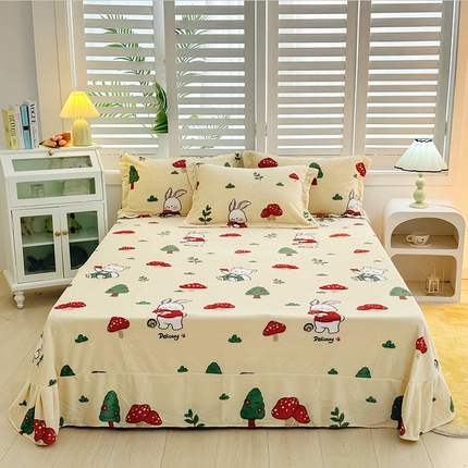 91家纺网 家纺一手货源 找家纺 新款230克印花牛奶绒床单定制定做尺寸  草莓兔