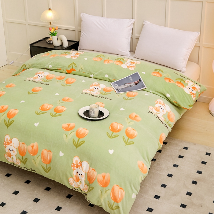 91家纺网 家纺一手货源 找家纺 新款230克高克重印花牛奶绒单被套定制定做尺寸 花海