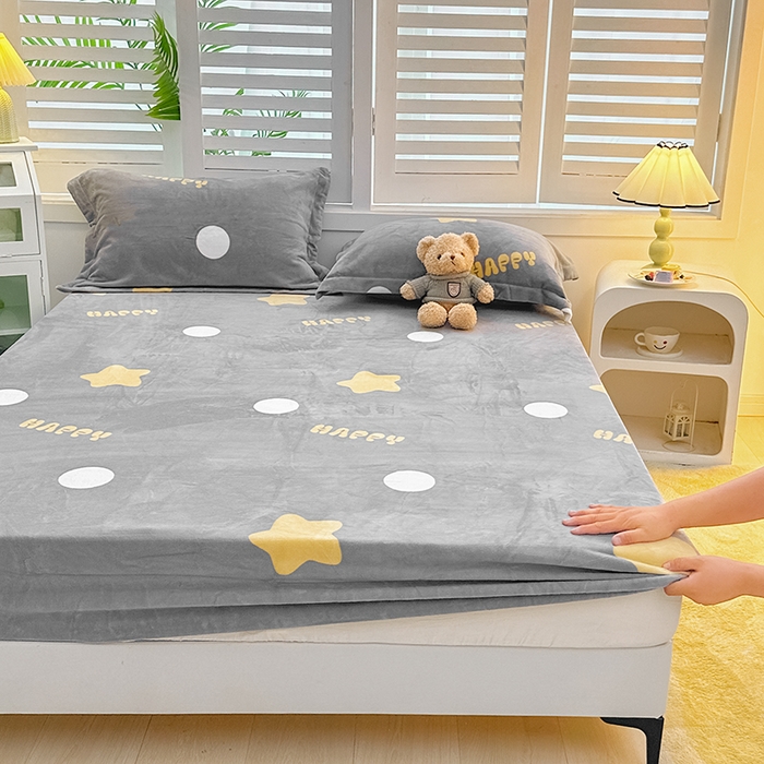 91家纺网 家纺一手货源 找家纺 新款230克高克重印花牛奶绒床笠定做定制尺寸 星星