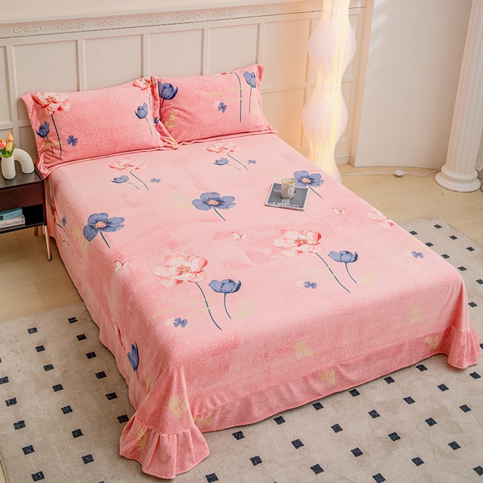 91家纺网 家纺一手货源 找家纺 新款230克印花牛奶绒床单定制定做尺寸  花开那年