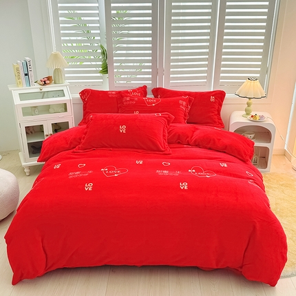 91家纺网 家纺一手货源 找家纺 （总）新款230克高克重印花牛奶绒四件套定做定制尺寸