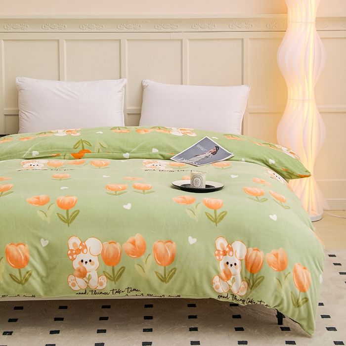 91家纺网 家纺一手货源 找家纺 新款230克高克重印花牛奶绒单被套定制定做尺寸 花海