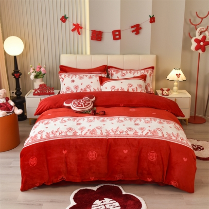 91家纺网 家纺一手货源 找家纺 兄弟坊 2024新款时尚婚庆家用牛奶绒四件套 喜嫁