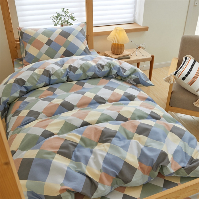 91家纺网 家纺一手货源 找家纺 杜先生 2023新款13372学生宿舍三件套纯棉三件套床单款 五彩格调