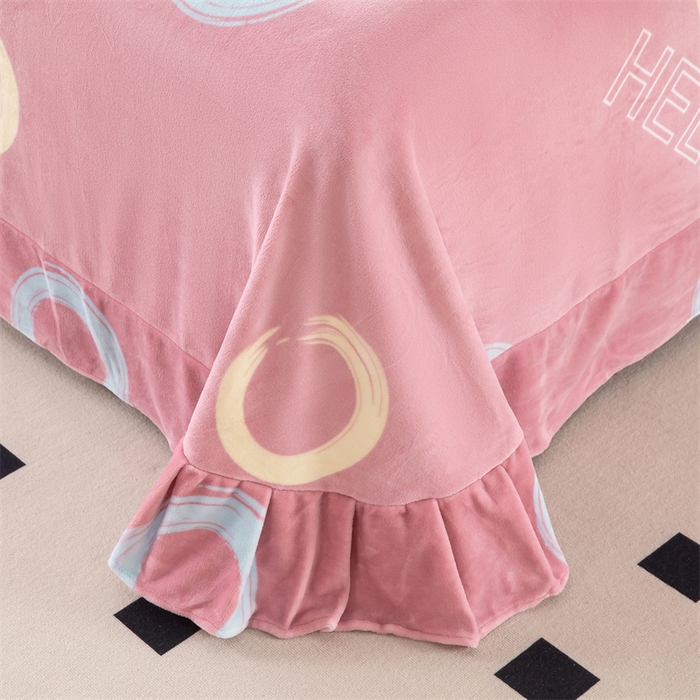 91家纺网 家纺一手货源 找家纺 优姿家纺 2024新款加厚全消光牛奶棉印花四件套 圈点时尚