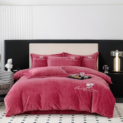 91家纺网 家纺一手货源 找家纺 （总）新款230克肌理纹绣花牛奶绒单被套可定做定制