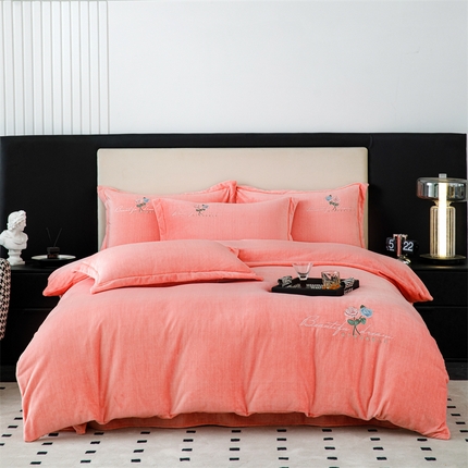 91家纺网 家纺一手货源 找家纺 （总）新款230克肌理纹绣花牛奶绒单被套可定做定制