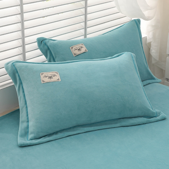 91家纺网 家纺一手货源 找家纺 优姿家纺 2024新款加厚全消光牛奶棉印花四件套 湖水蓝