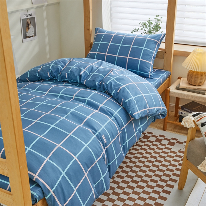 91家纺网 家纺一手货源 找家纺 杜先生 2023新款13372学生宿舍三件套纯棉三件套床单款 大方蓝格