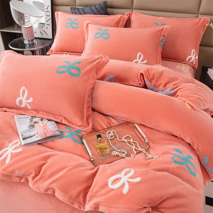 91家纺网 家纺一手货源 找家纺 优姿家纺 2024新款加厚全消光牛奶棉印花四件套 蝶恋伊人