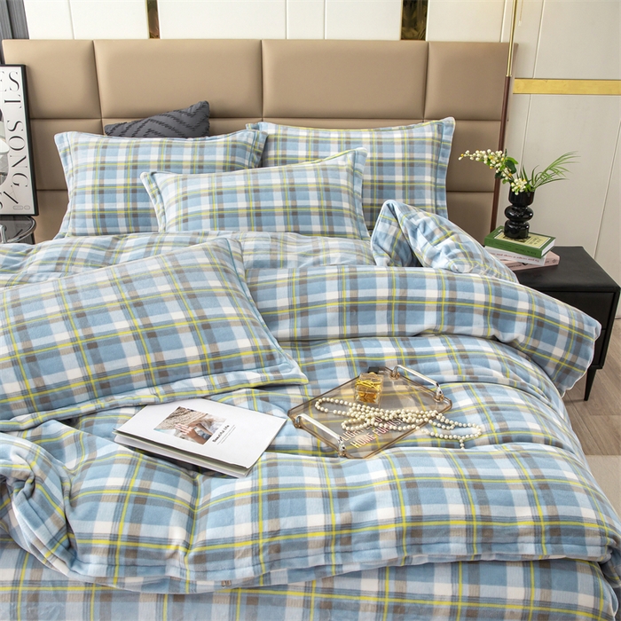 91家纺网 家纺一手货源 找家纺 优姿家纺 2024新款加厚全消光牛奶棉印花四件套 兰小格