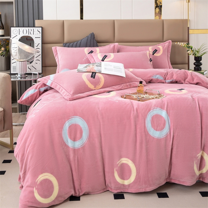 91家纺网 家纺一手货源 找家纺 优姿家纺 2024新款加厚全消光牛奶棉印花四件套 圈点时尚