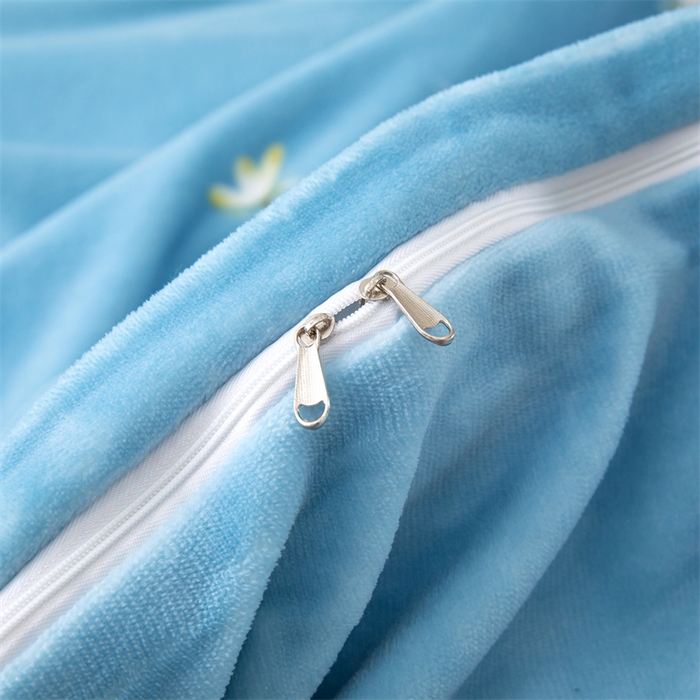 91家纺网 家纺一手货源 找家纺 优姿家纺 2024新款加厚全消光牛奶棉印花四件套 薰衣草兰