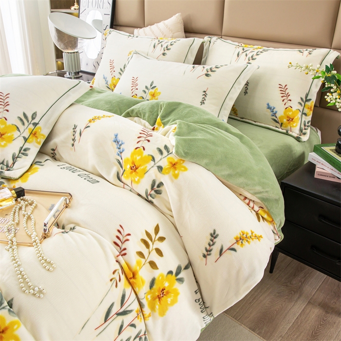 91家纺网 家纺一手货源 找家纺 优姿家纺 2024新款加厚全消光牛奶棉印花四件套 花仙子