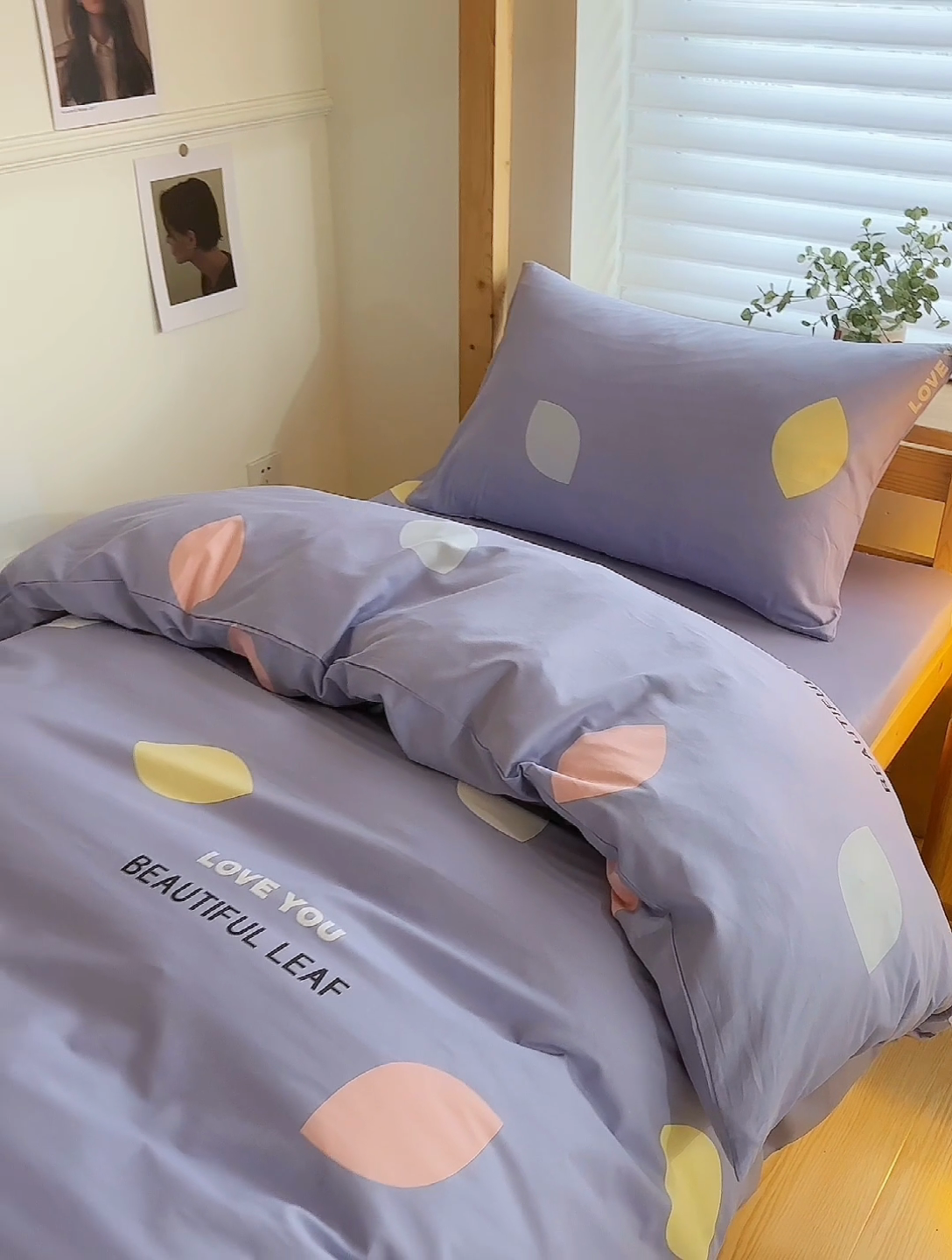 91家纺网 家纺一手货源 找家纺 杜先生 2023新款13372学生宿舍三件套纯棉三件套床单款 小叶连连花