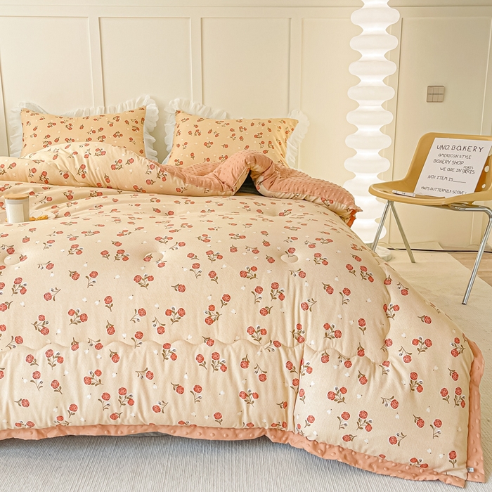 91家纺网 家纺一手货源 找家纺 缦卡琳 2023新款3D按摩拼角豆豆被保暖冬被 玫瑰园