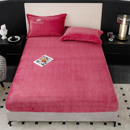 91家纺网 家纺一手货源 找家纺 新款230克高克重肌理纹牛奶绒单床笠可定做尺寸 肌理纹绣花-酒红