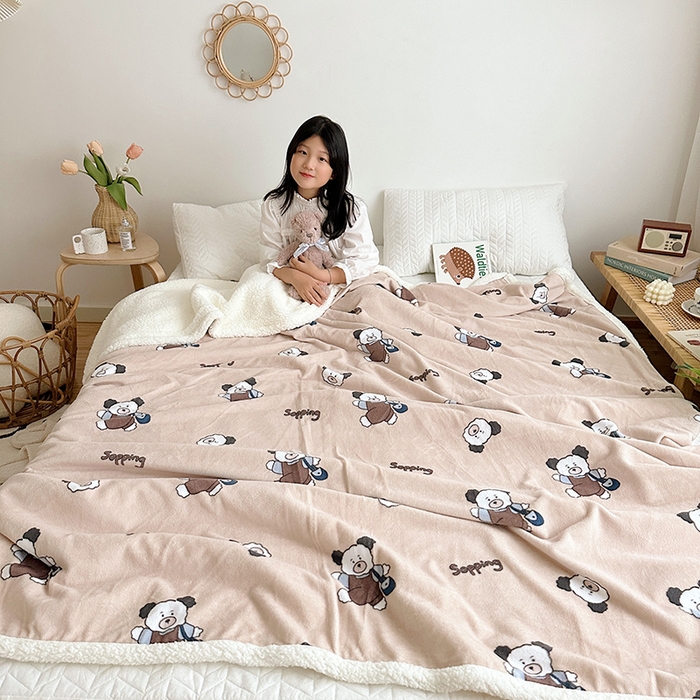 91家纺网 家纺一手货源 找家纺 萝莉家纺 2023新款ins加厚牛奶绒羊羔绒毯午睡毯沙发盖毯 购物熊咖色