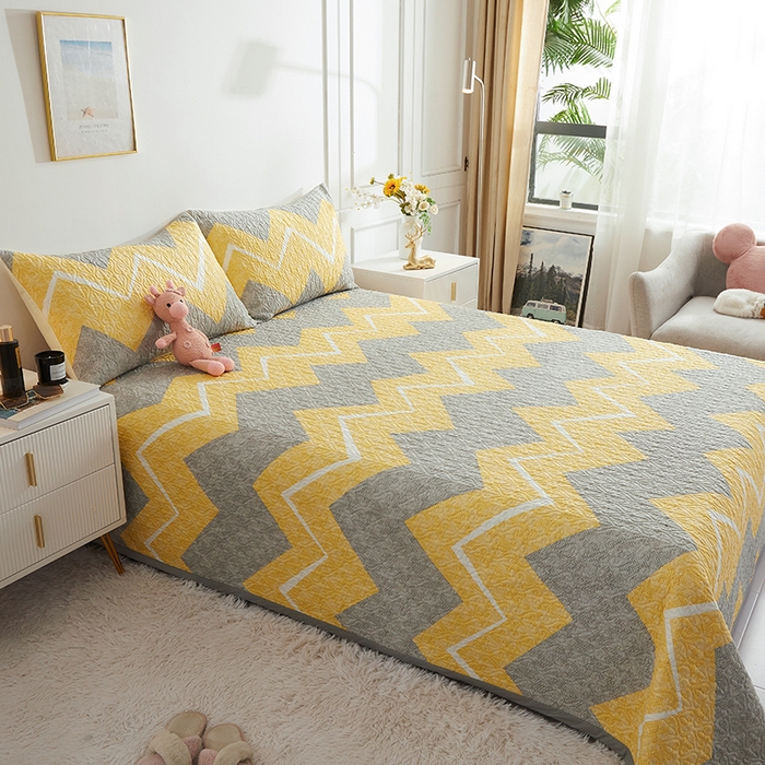 91家纺网 家纺一手货源 找家纺 总胜权40支A类全棉夹棉绗缝13372简约款印花多功能床盖夏被四季通用