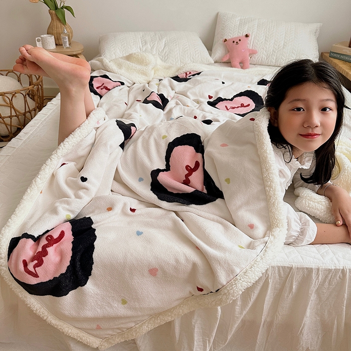 91家纺网 家纺一手货源 找家纺 （总）萝莉家纺 2023新款ins加厚牛奶绒羊羔绒毯午睡毯沙发盖毯