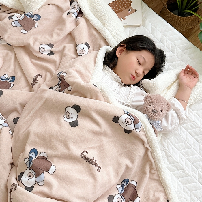 91家纺网 家纺一手货源 找家纺 萝莉家纺 2023新款ins加厚牛奶绒羊羔绒毯午睡毯沙发盖毯 购物熊咖色