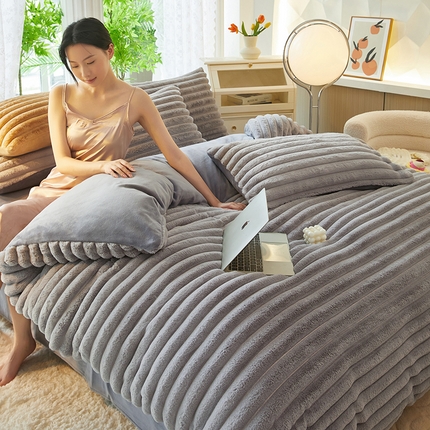 澳洲羽 2024新款高克重牛奶绒兔兔绒四件套 百搭灰