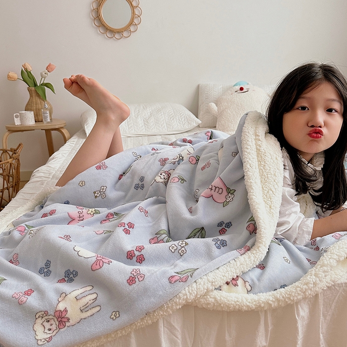 91家纺网 家纺一手货源 找家纺 萝莉家纺 2023新款ins加厚牛奶绒羊羔绒毯午睡毯沙发盖毯 小可爱