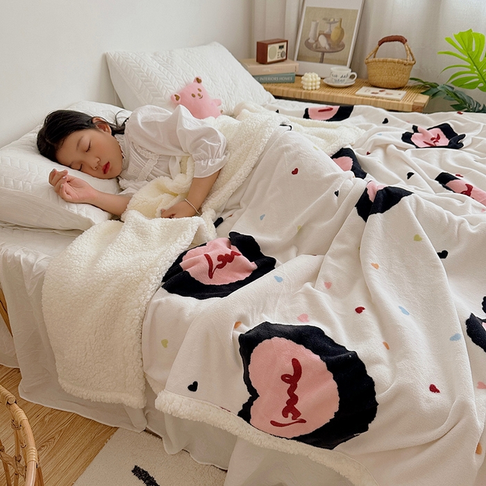 91家纺网 家纺一手货源 找家纺 （总）萝莉家纺 2023新款ins加厚牛奶绒羊羔绒毯午睡毯沙发盖毯