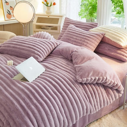 91家纺网 家纺一手货源 找家纺 澳洲羽 2024新款高克重牛奶绒兔兔绒四件套 香芋紫