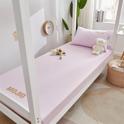 91家纺网 家纺一手货源 找家纺 （总）卡巴伦 2023新款开学季学生款全棉水洗棉刺绣单床笠-字母刺绣款