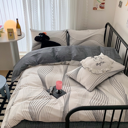 91家纺网 家纺一手货源 找家纺 桃子家居 2023新款ins北欧时尚简约卡通纯棉四件套系列 棉-旋律