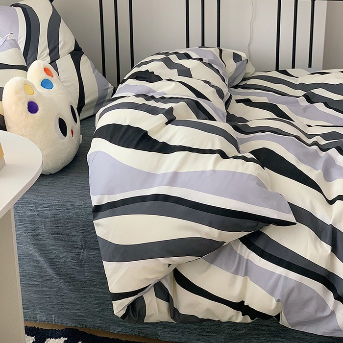 91家纺网 家纺一手货源 找家纺 桃子家居 2023新款ins北欧时尚简约卡通纯棉四件套系列 棉-杰克黑