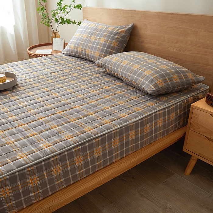 91家纺网 家纺一手货源 找家纺 胜权家纺 2024新款亲肤夹棉格子防水床笠 乔南 灰