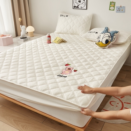91家纺网 家纺一手货源 找家纺 （总）舒居家纺 2023新款迪士尼刺绣款-A类全棉水洗棉大豆棉床笠床垫
